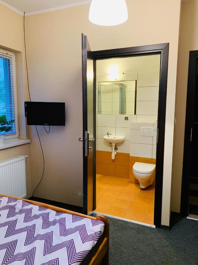 Ms-Otel Pokoje Goscinne 1,2,3 Osobowe Zywiec Jezioro Zywieckie Pietrzykowice  Екстер'єр фото
